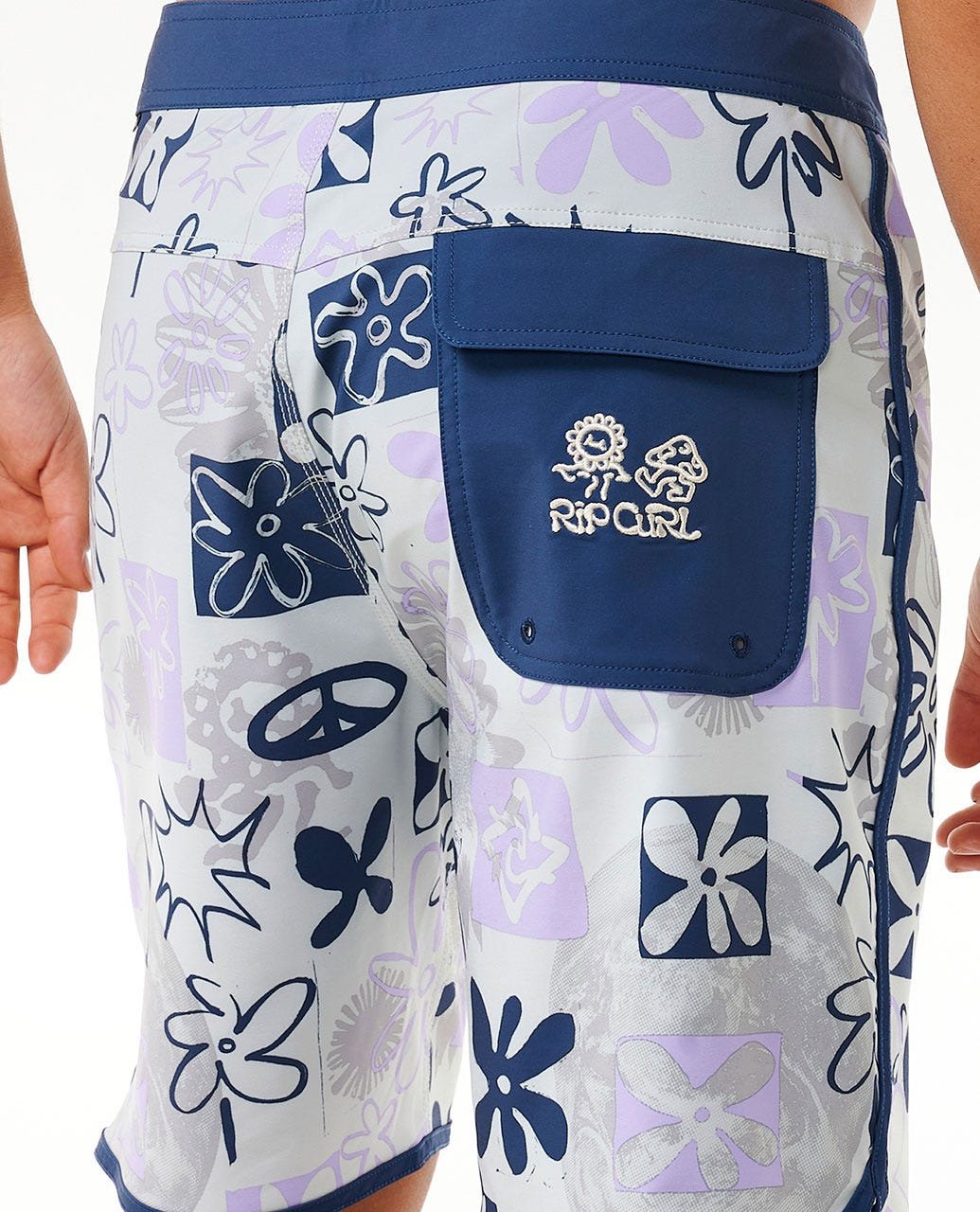Mirage Owen Saltwater Culture 19" Boardshort - Image 4