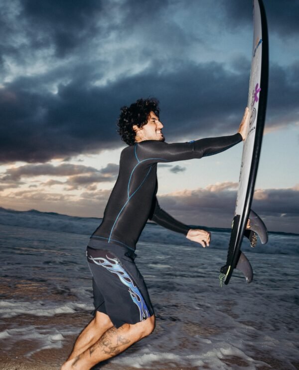 Alternative view of Mirage Medina Ultimate 20" Boardshort