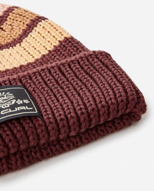 Alternative view of Mixed Revival Skull Beanie