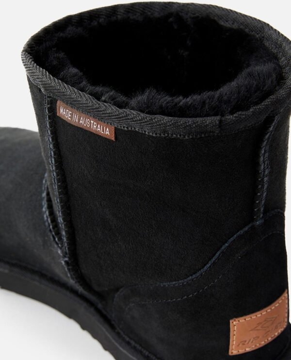 Alternative view of RC Classic Short Ugg Boot